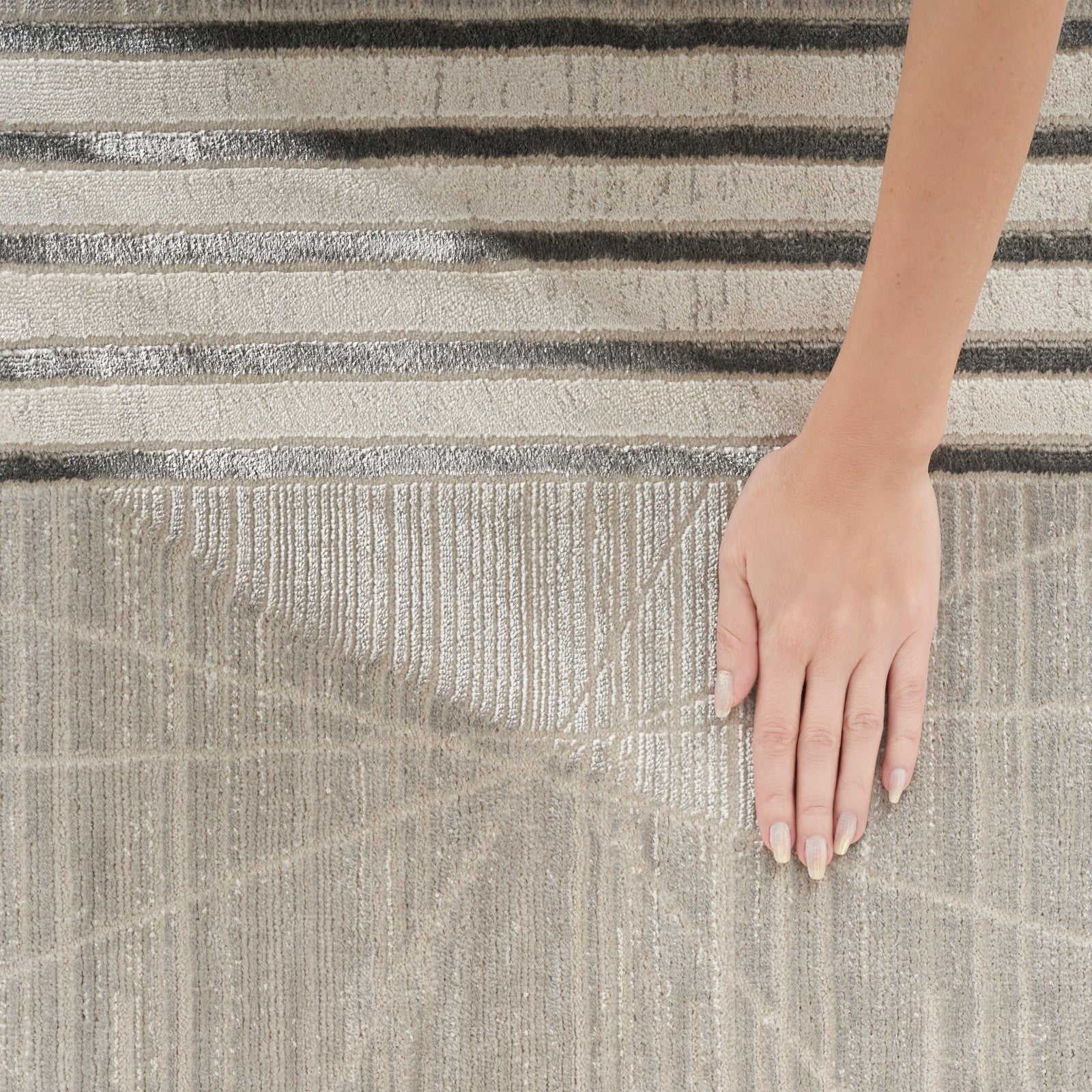 Nourison Desire DSR01 Modern Indoor Rug