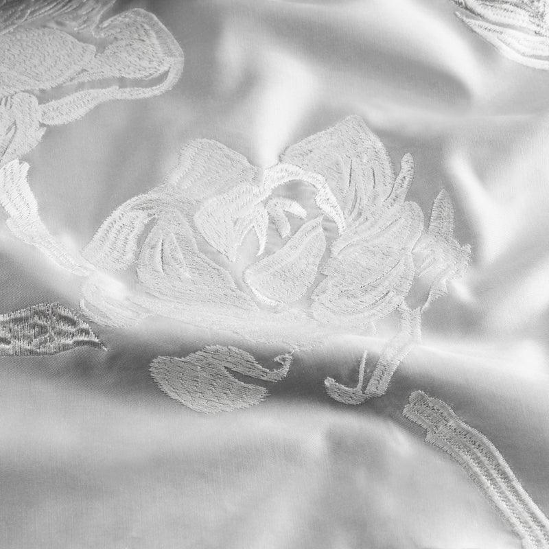Michael Aram Gardenia Queen Duvet