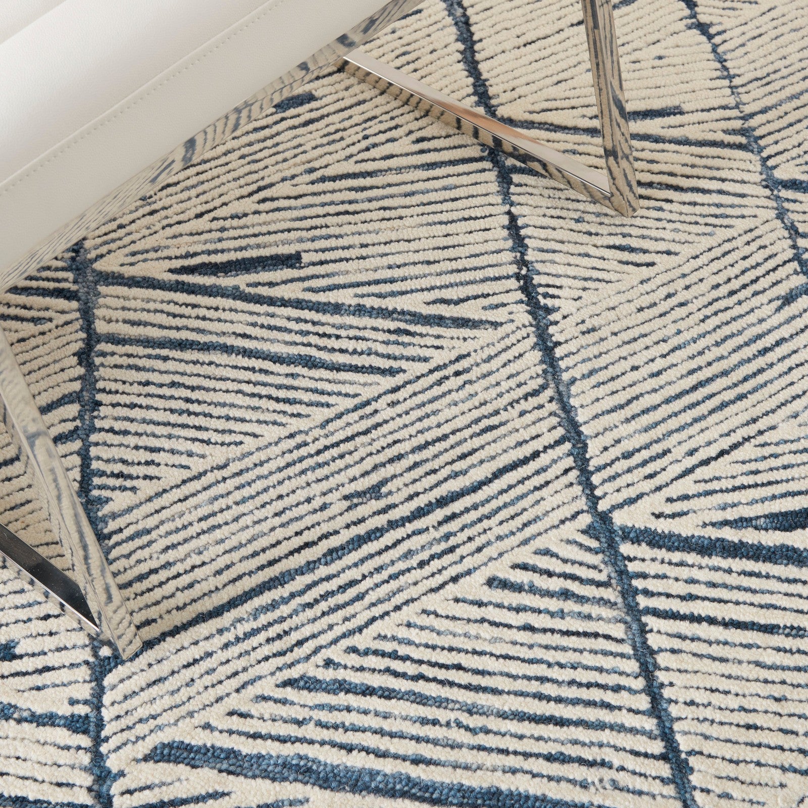 Nourison Colorado CLR01 Modern Indoor Rug