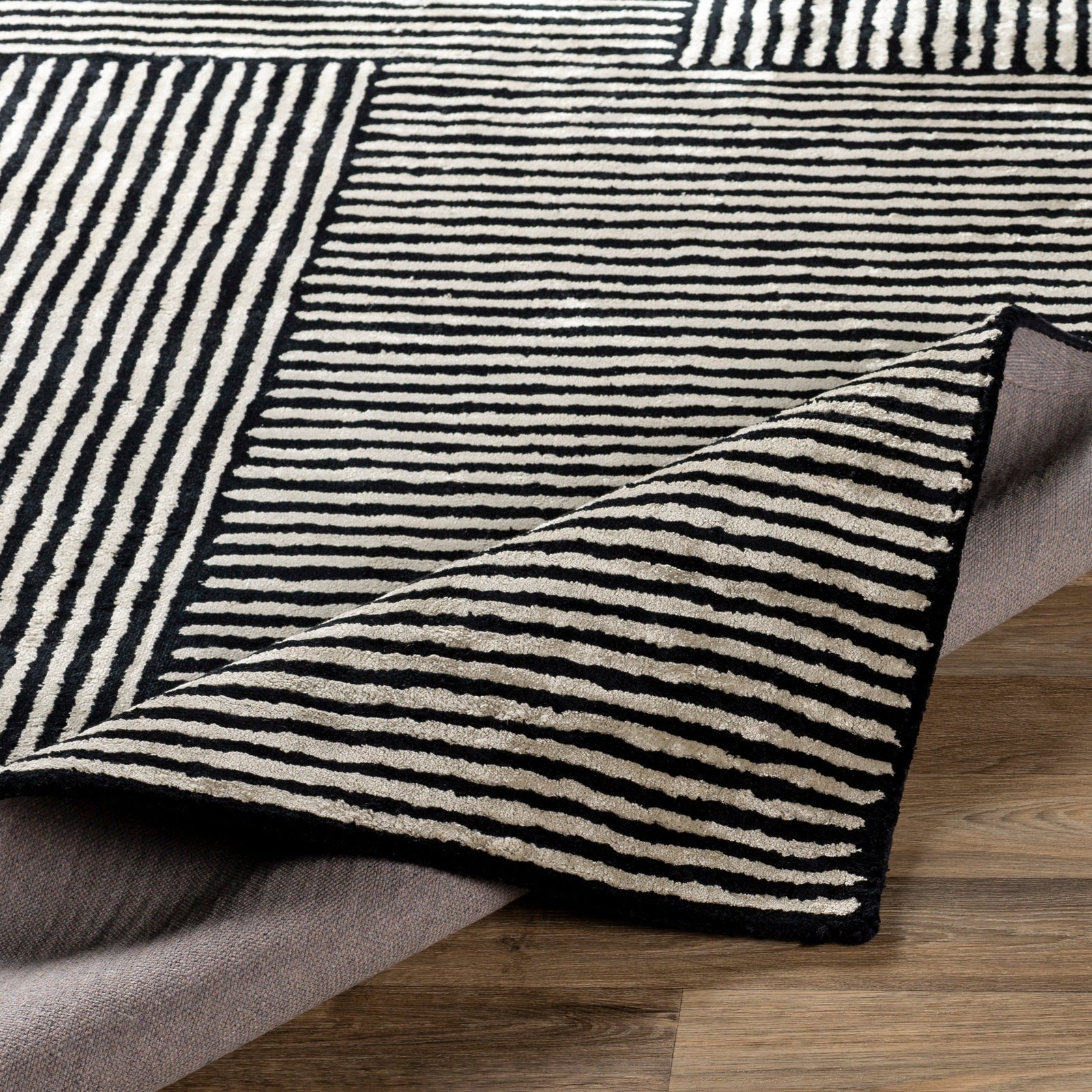 Livabliss by Surya Quartz QTZ-5037 Rug
