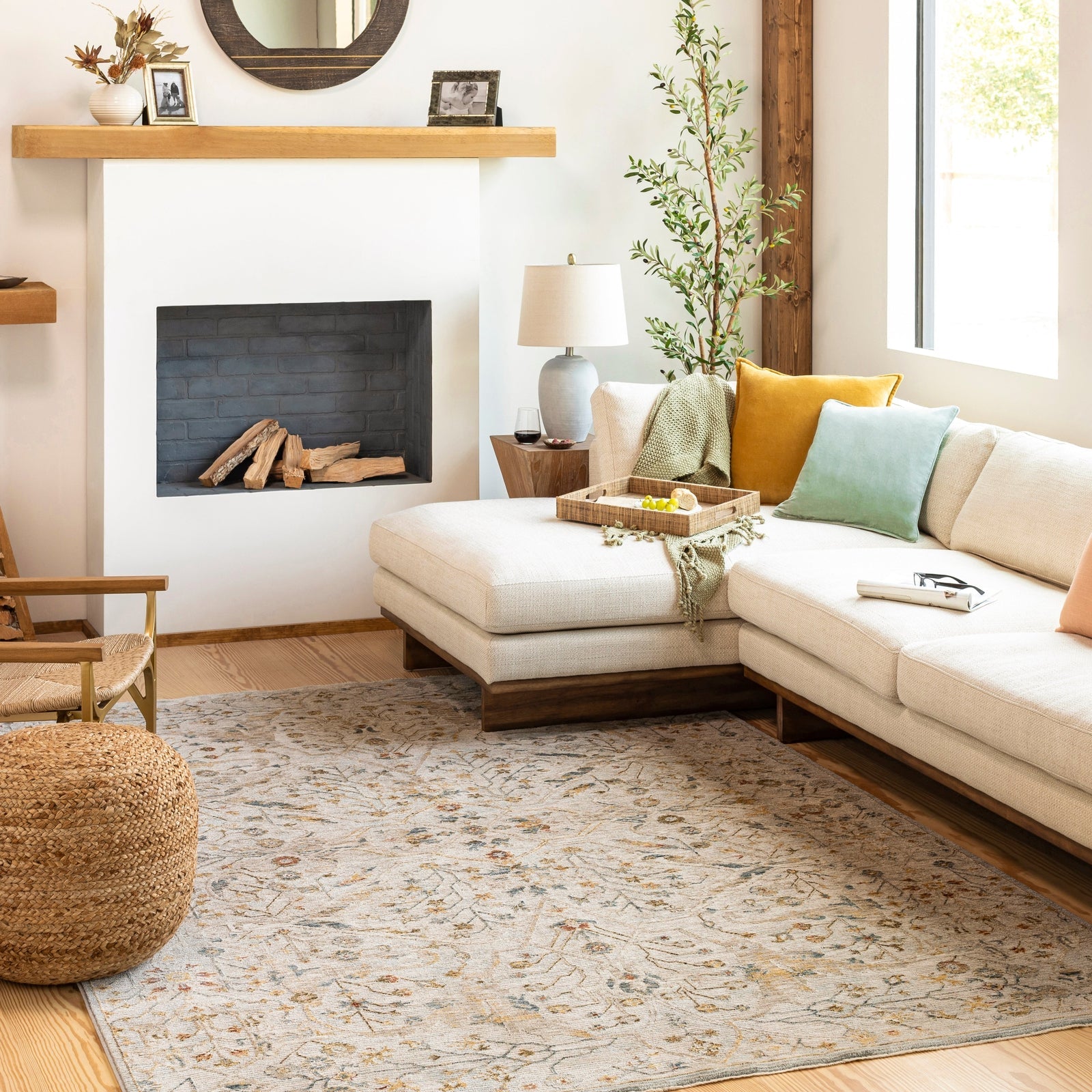 Livabliss by Surya Reina REN-2302 Rug