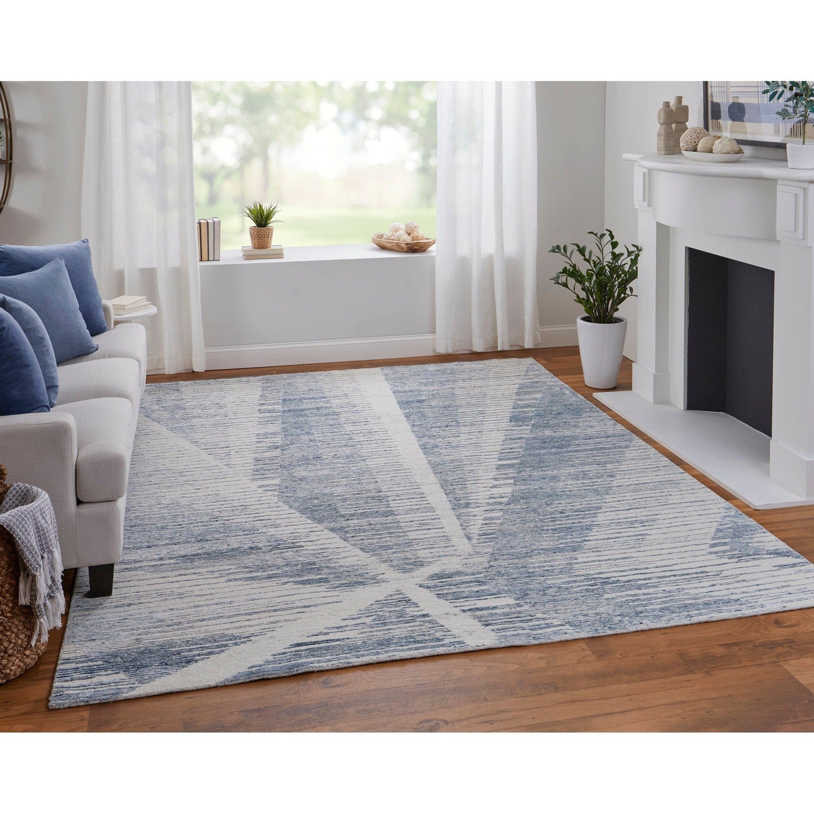 Feizy Brighton 69CHF Modern Abstract in Ivory/Blue/Silver