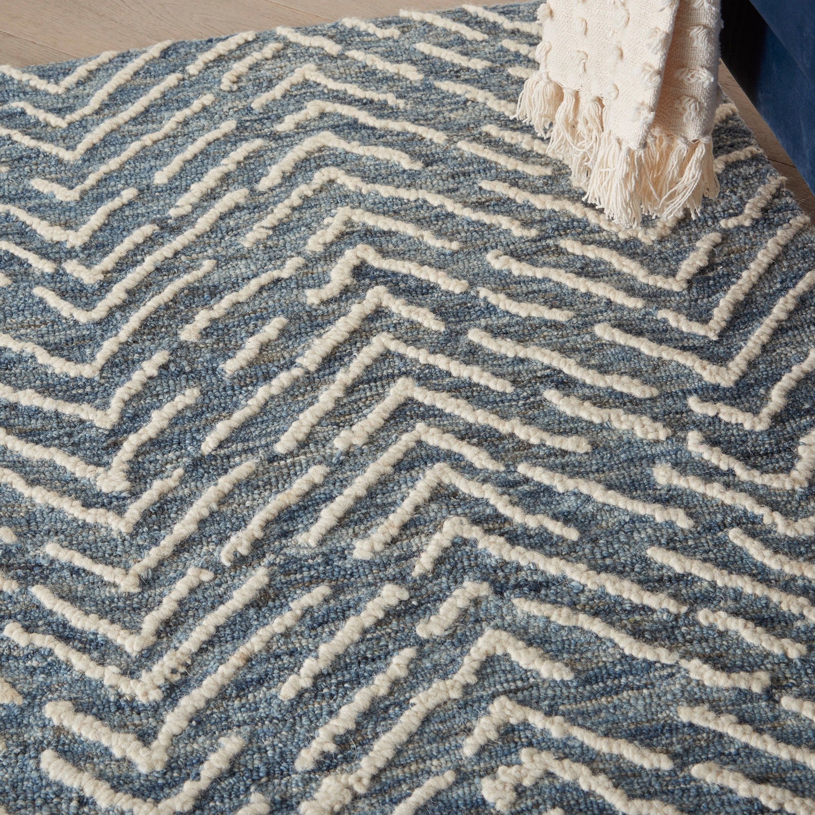 Nourison Colorado CLR02 Modern Indoor Rug