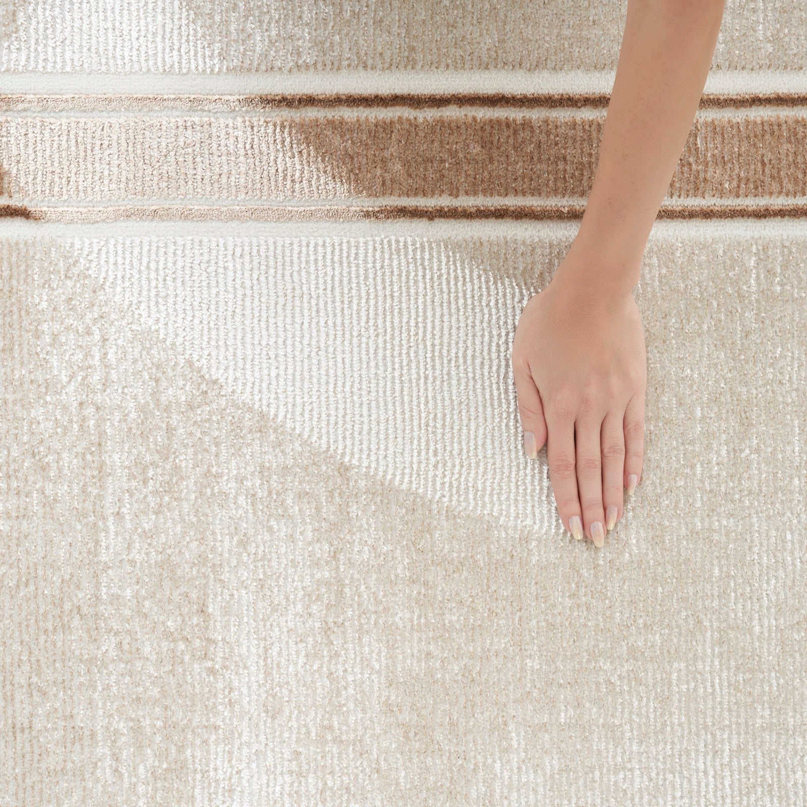 Nourison Glitz GLZ08 Contemporary Indoor Rug