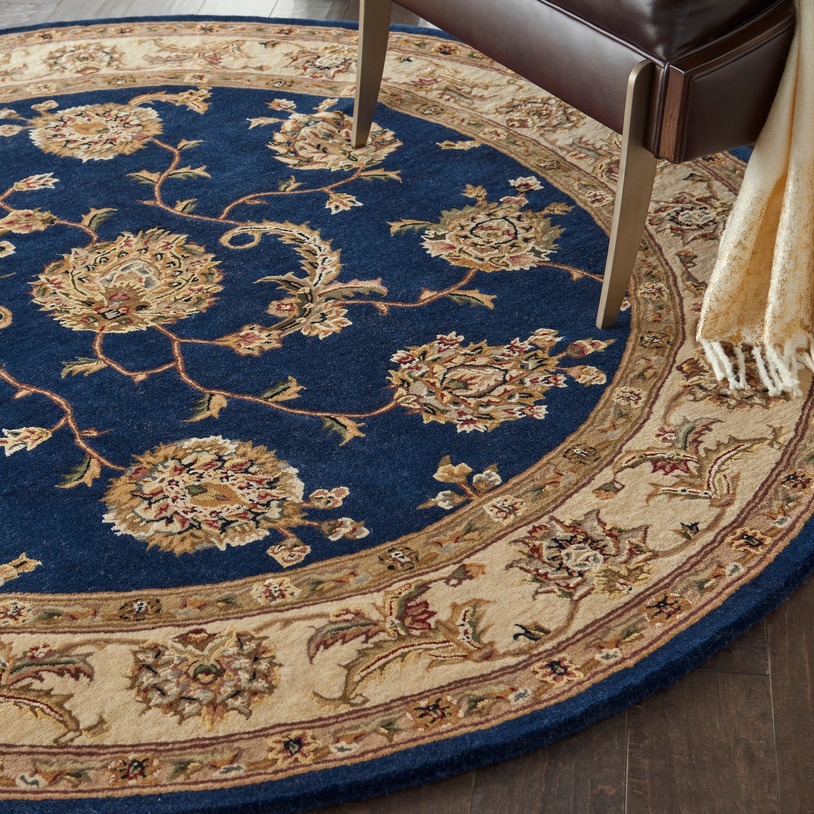 Nourison 2000 2022 Traditional Indoor Rug