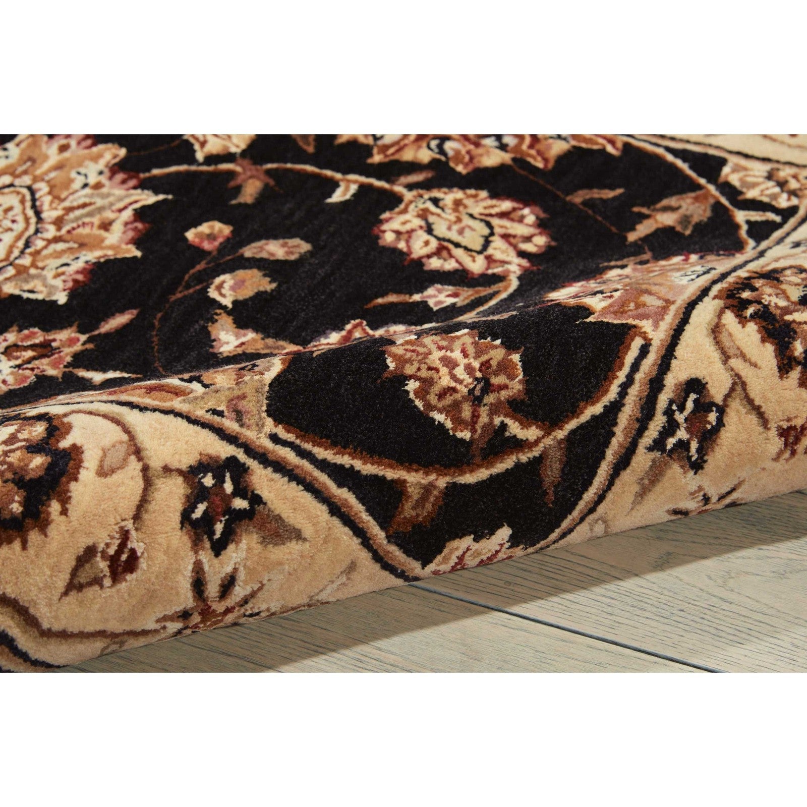 Nourison 2000 2204 Traditional Indoor Rug