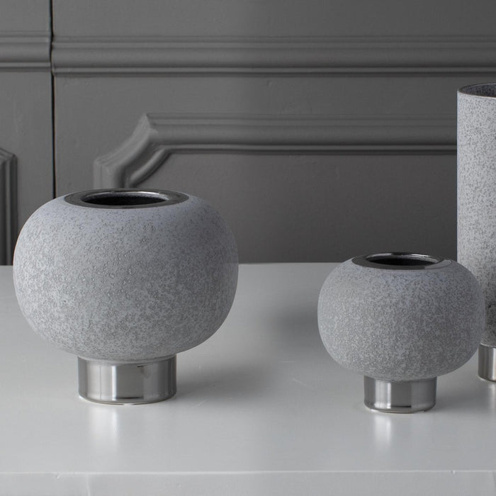 Global Views Silver Banded Sphere Vase