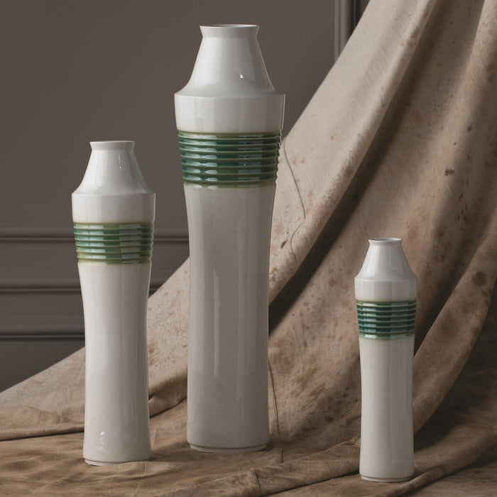 Global Views Machina Vase-Jade
