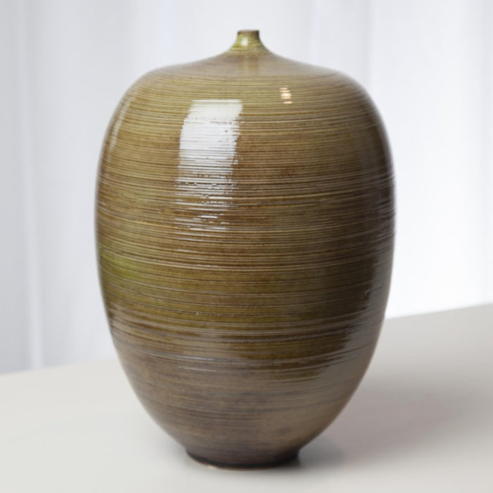 Global Views Fat Bottle