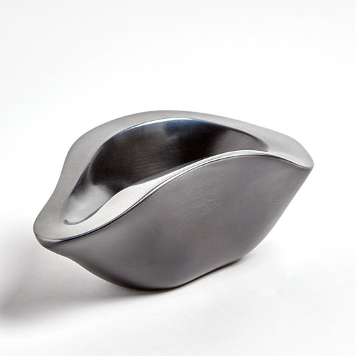 Global Views Formation Bowl