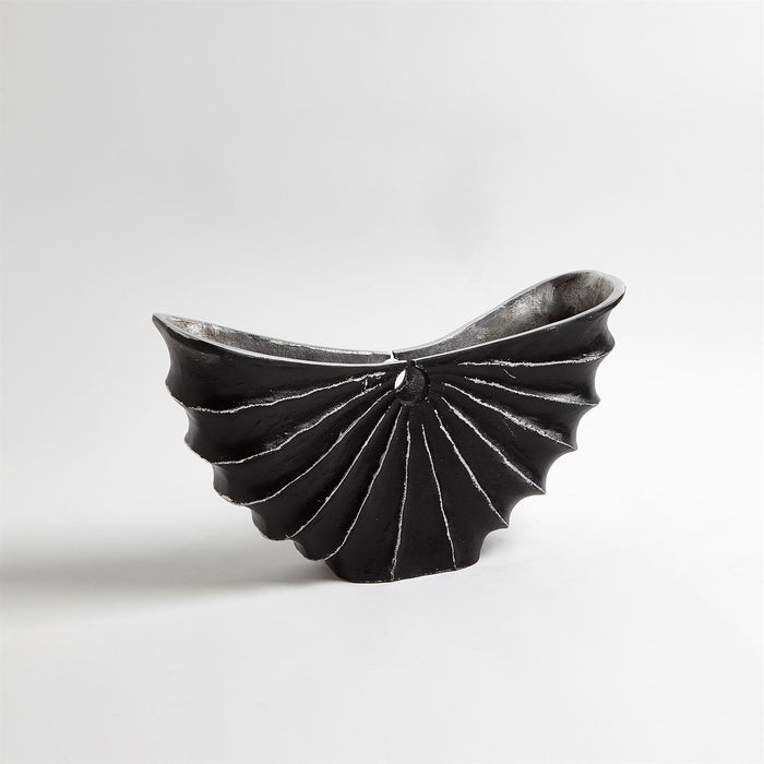 Global Views Atlantis Centerpiece-Matte White