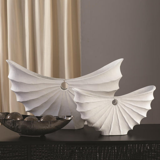 Global Views Atlantis Centerpiece-Matte White