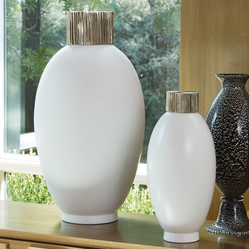 Global Views Blanc De Chine Jar