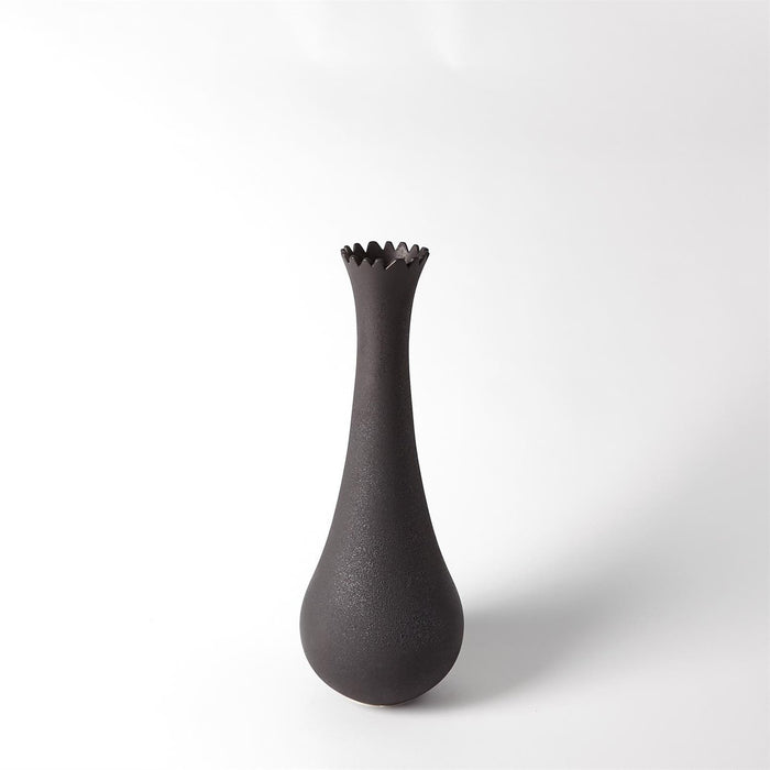 Global Views Vase