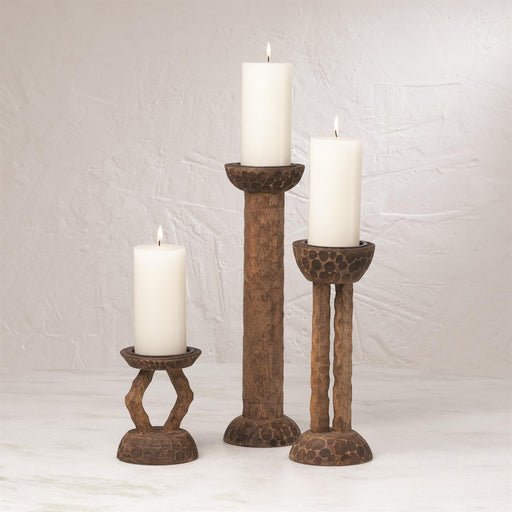 Global Views Carved Pillar Holder