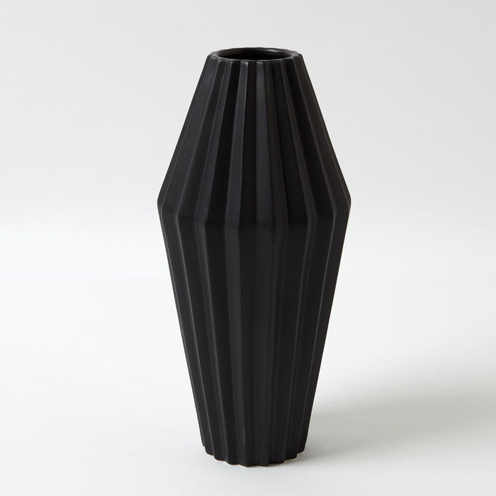 Global Views Milos Vase