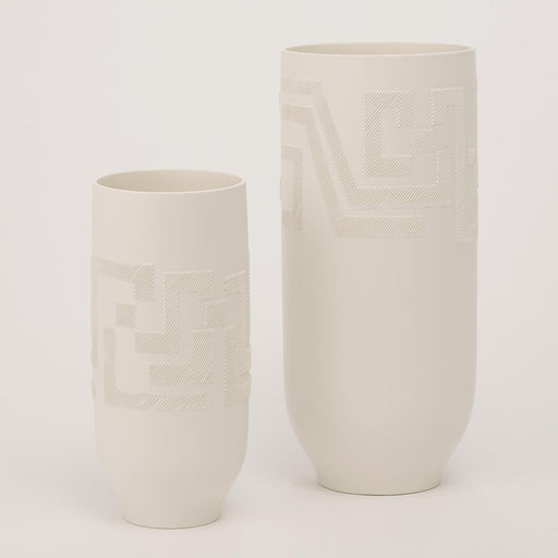 Global Views Chaco Vase-Matte White
